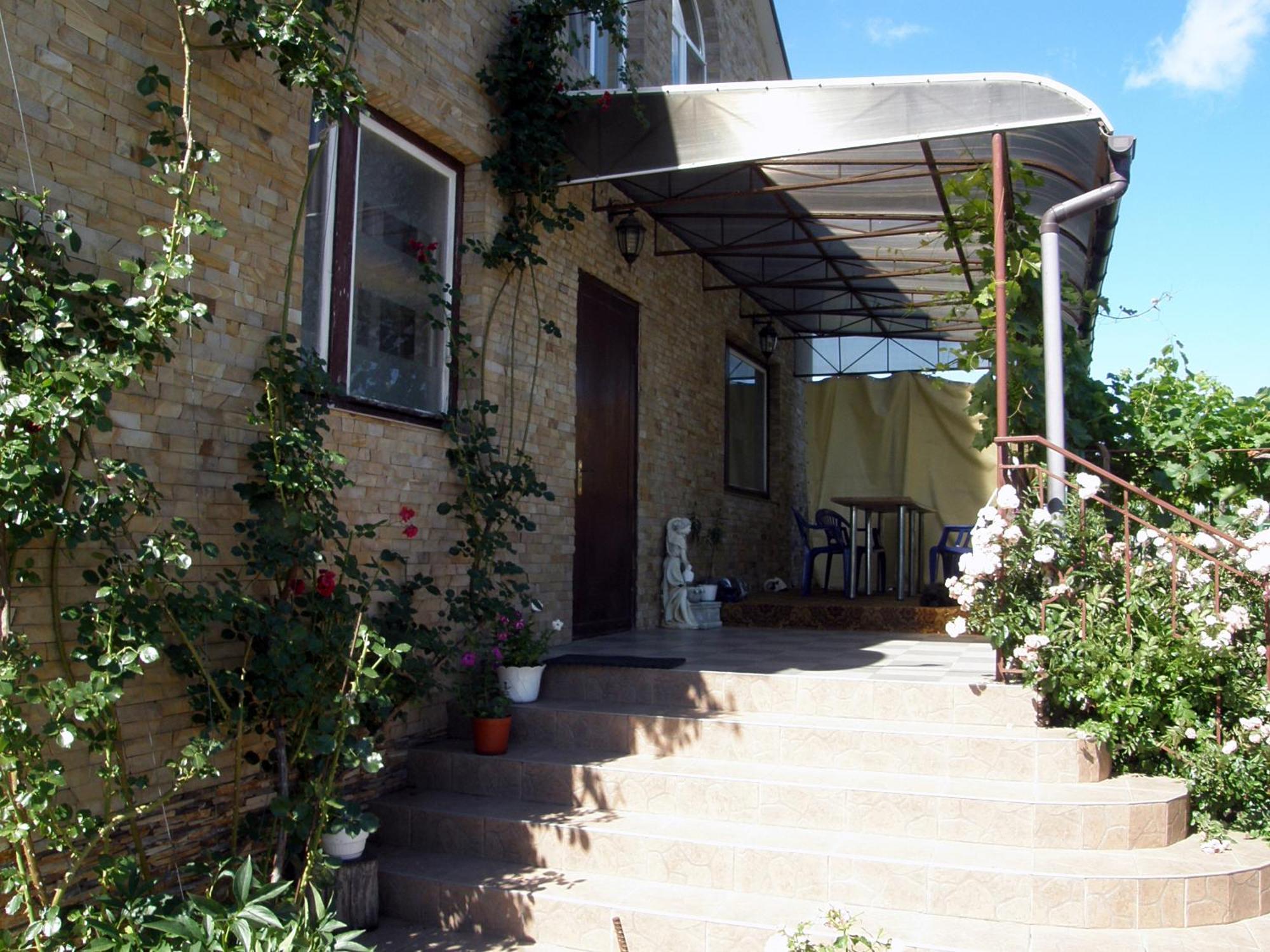 Guest House Kamenny Dom Karolino-Buhaz Extérieur photo