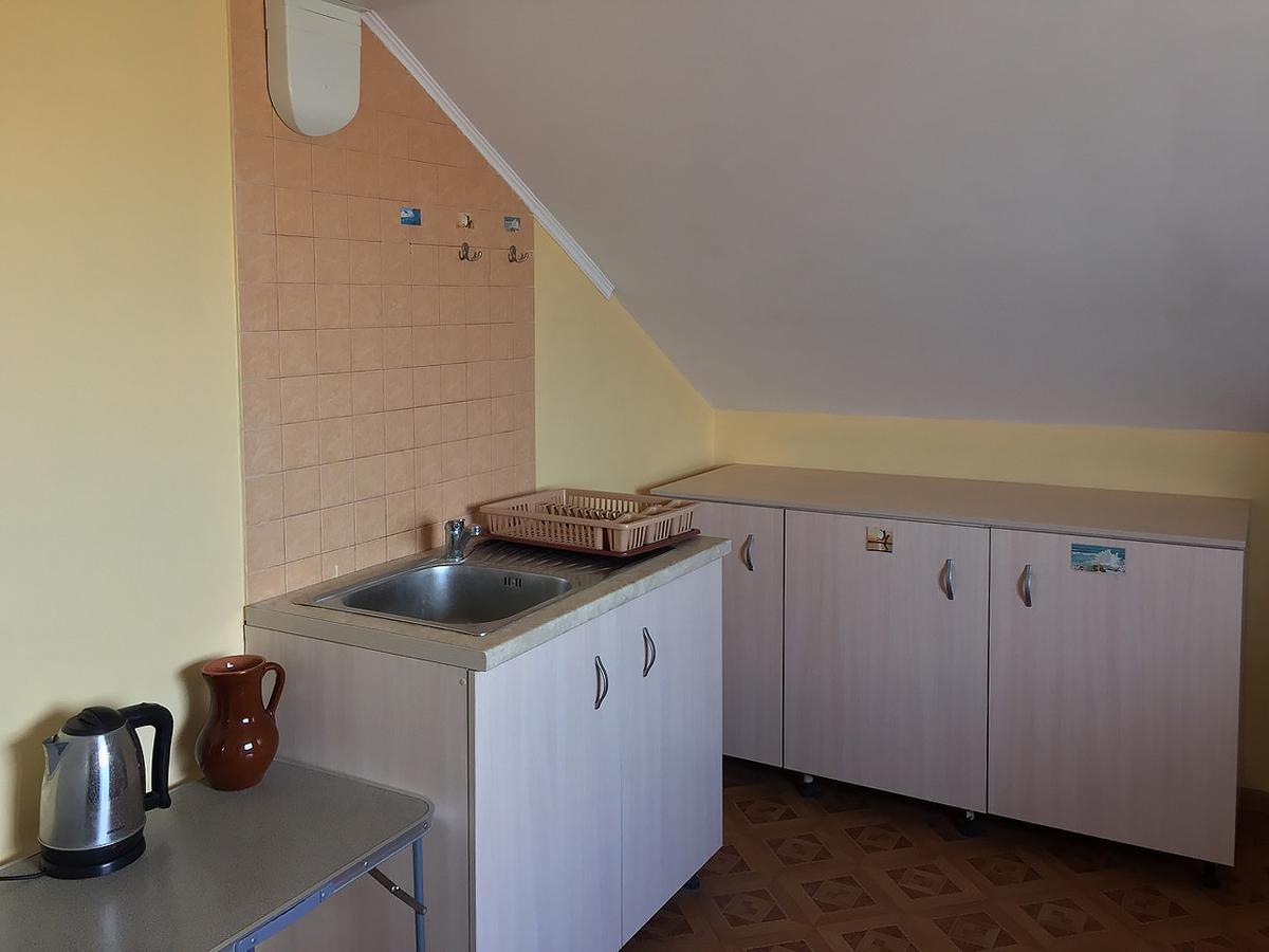 Guest House Kamenny Dom Karolino-Buhaz Extérieur photo
